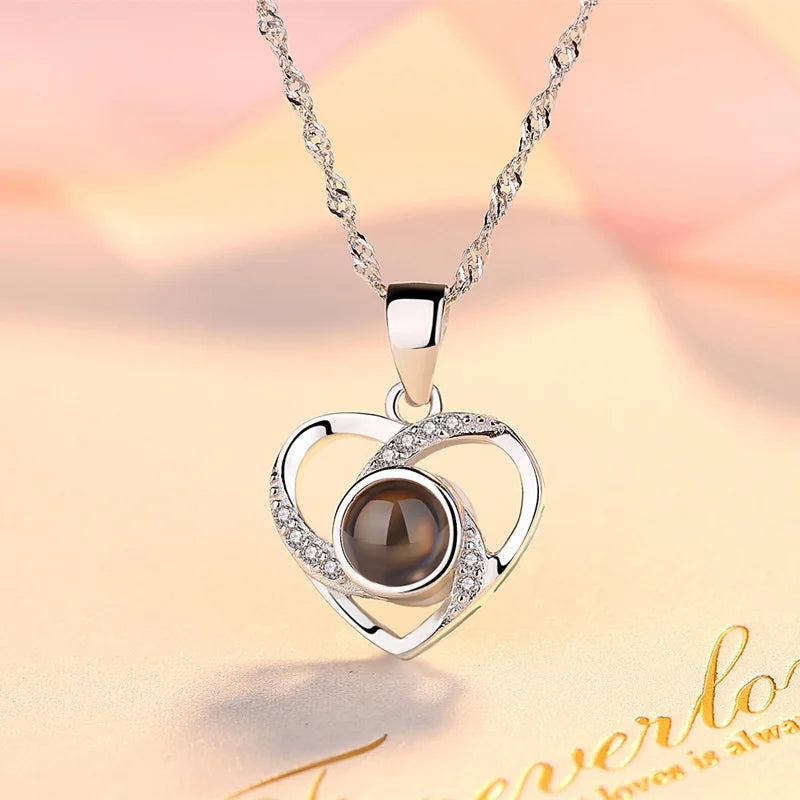 Love Heart Projection Necklace With Exquisite Rose Gift Box I Love You Pendant