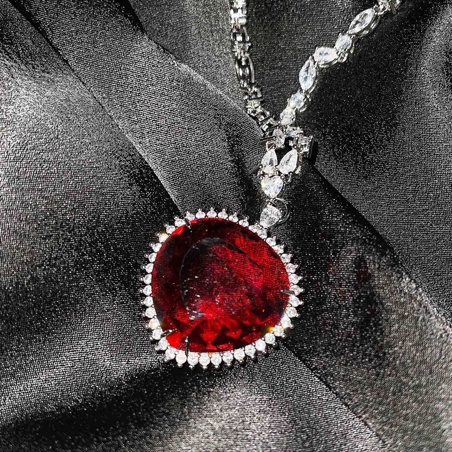 Blue Red TITANIC Heart of the Ocean Necklaces Crystal Chain Pendant Necklace