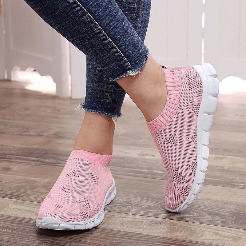 plus size breathable air mesh sneakers  soft walking shoes for woman