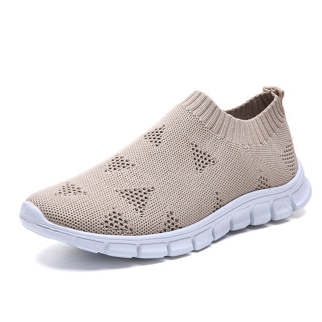 plus size breathable air mesh sneakers  soft walking shoes for woman