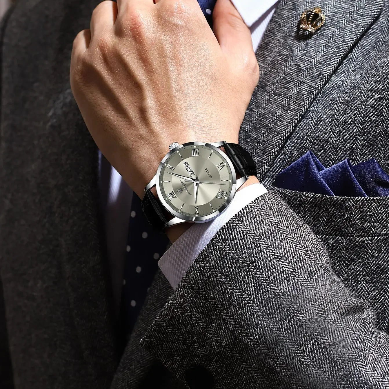 POEDAGAR Top Luxury  Men Military Waterproof Luminous Date Week Man Wristwatch